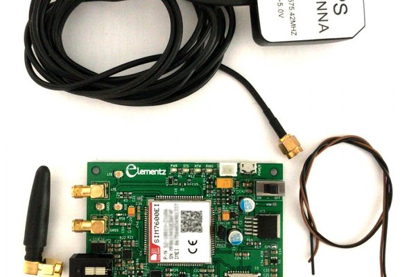 SIM7600EI 4G/3G/2G GSM MODEM MODULE WITH SMA ANTENNA (TTL AND USB)